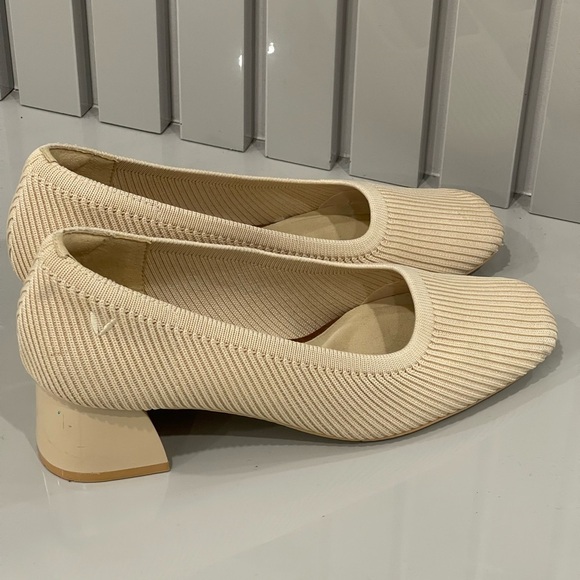 Vivaia Melody Square-Toe Chunky Heels Beige size 36.5 - Picture 2 of 8